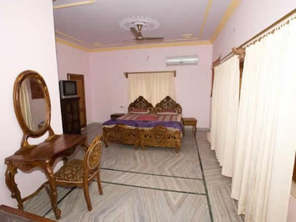 Aroma Otel Pushkar Dış mekan fotoğraf